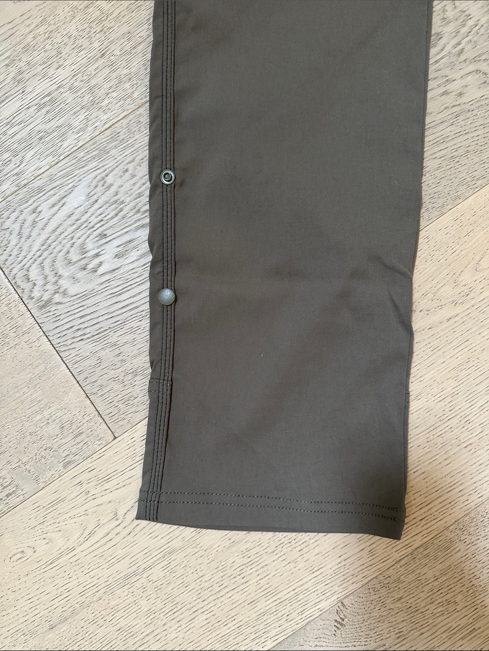 Prana hiking pants - Picture 4 of 8